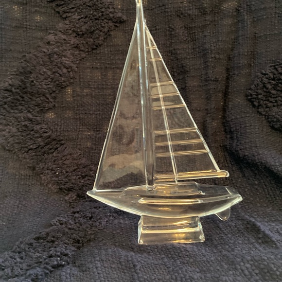 J. G. Durand Clear Cut Glass Sailboat - Picture 2 of 7